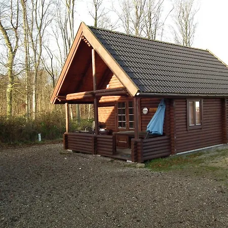 Sandskaer Strandcamping & Cottages Lojt Kirkeby