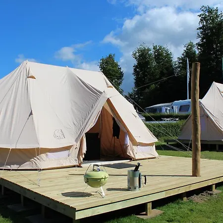 Sandskaer Strandcamping & Cottages 营地